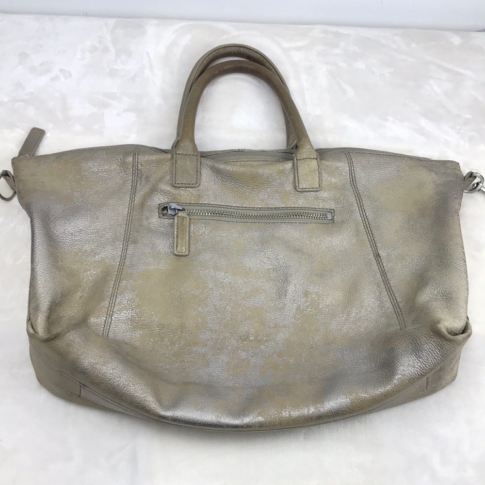Ecco Elegant Leather Tote Bag